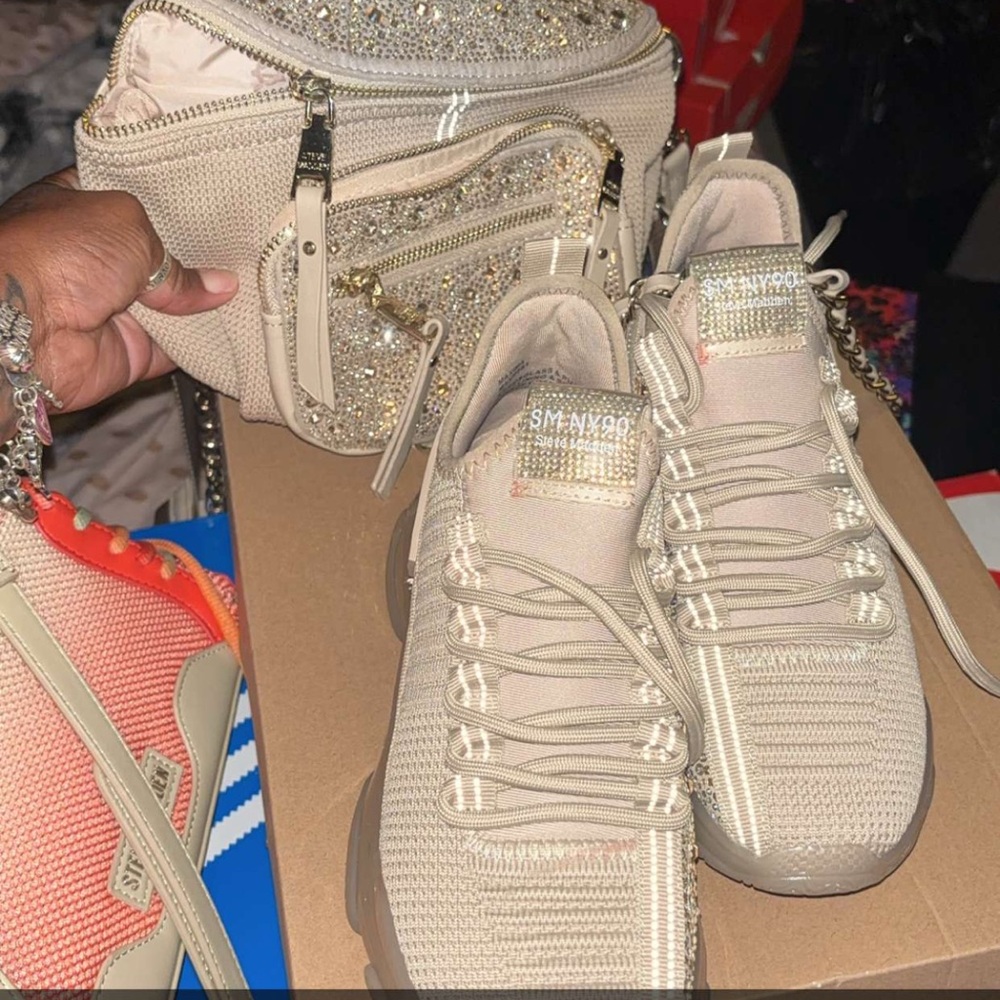 Stylish Beige Sneakers for Women